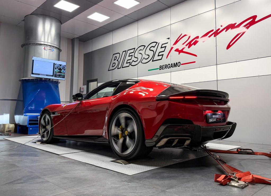 FERRARI_12CILINDRI_NOVITECrear 2